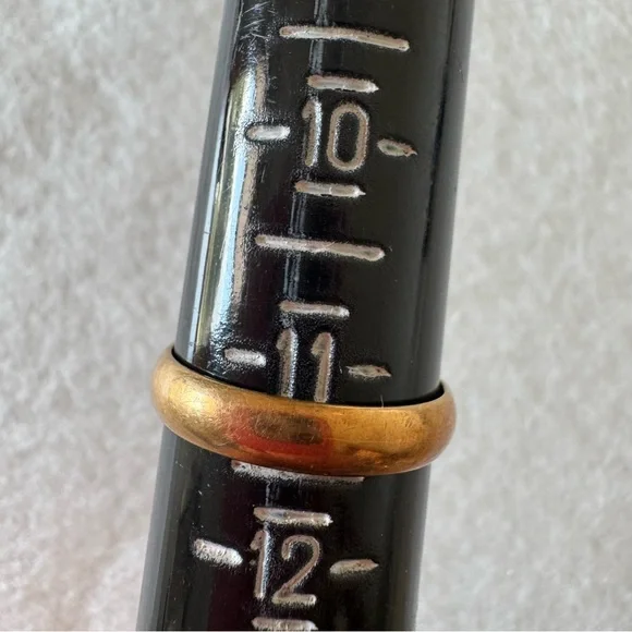 Vintage 14k Solid Yellow Gold Mens Domed Comfort Fit Wedding Band Ring